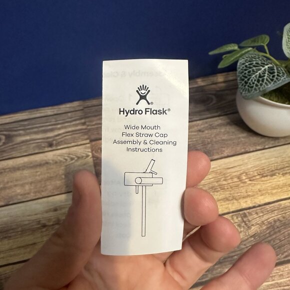 NWT HydroFlask 24oz Wide Flex Straw Cap *Never Used* (Lupine) - Picture 14 of 14